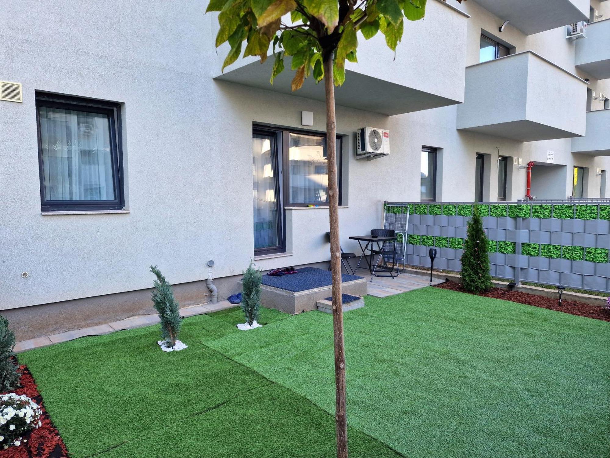 Studio&Garden! Roşu Exterior foto